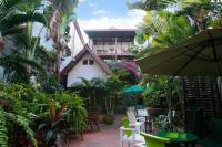 The Travellers Arms - B&B Chiang Mai