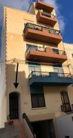 Marsascala Sea View Apartment & Penthouse - B&B