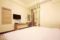 Habitación con cama grande