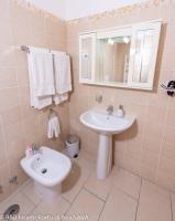 Quadruple Room with Private External Bathroom