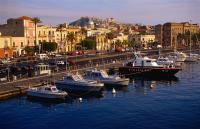 Camera Quadrupla Classic