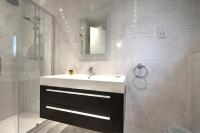 Deluxe Tweepersoonskamer met een Douche