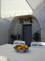 Trullo Nonna Mari - Bed and Breakfast Cisternino