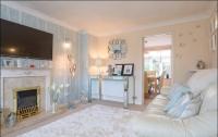 Comfy private room in shared house - B&B