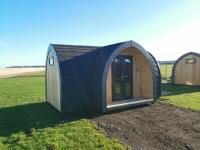 B&B Whitstable - Camping Pods, Seaview Holiday Park - Bed and Breakfast Whitstable