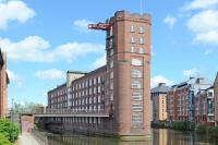 Riverside Studio Apartments Close To City Centre - B&B