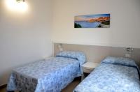 Camera Matrimoniale/Doppia con Letti Singoli con Bagno Privato