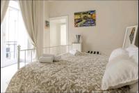 B&B Naples - Borgo Santa Lucia Apartment - Bed and Breakfast Naples