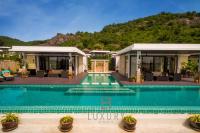 B&B Hua Hin - 5 Bedroom Resort Pool Villa TS1 - Bed and Breakfast Hua Hin