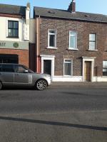 Titanic Sailortown Belfast City Centre townhouse - Bed and Breakfast