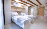 Large Twin Room