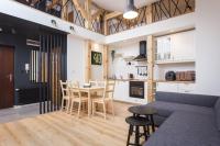 InPoint Old Town Apartments - Bed and Breakfast Krakau