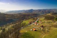 Brvnara na bregu - B&B Bajina Bašta