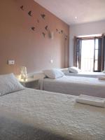 Dreibettzimmer mit Gemeinschaftsbad