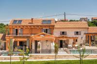 Two-Bedroom Villa with Private Heated Pool, Jacuzzi and Sauna