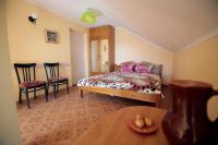 Economy Triple Room