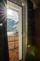 Apartment with Garden View