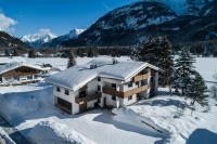 Ferienwohnungen stiLECHt - B&B Elbigenalp