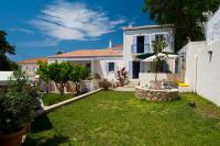 Villa with Garden View