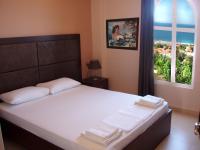 Studio with Sea View (2 adults +1 child)