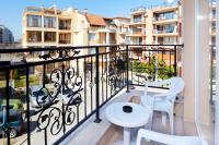 Studio mit Balkon