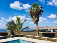 Villa Las Palmitas - Sea Views - Private Pool - Hot Tub - Table Tennis - Chambres d'hôtes Puerto Calero