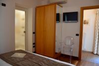 Two-Bedroom Apartment with 2 bathrooms - Attic