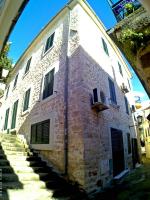 Stone House Herceg Novi - B&B