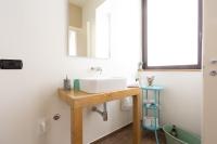 Chambre Familiale avec Salle de Bains Privative et Balcon