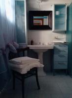 Habitación Doble con baño privado y jardín