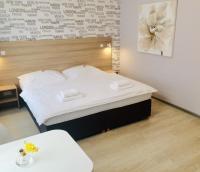 Pension Phoenix - Chambres d'hôtes Znojmo