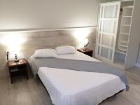 Camera Familiare con Bagno Privato