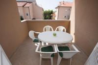 Apartmants Emy Gaj - B&B Novalja