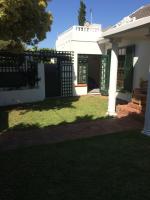Delightful Surrey Street - B&B