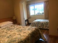 Deluxe Double or Twin Room with Mountain View