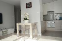 Apartament Nadjeziorna - Bed and Breakfast