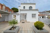 Villa Requesens on Canal - Ferienwohnung Empuriabrava
