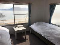 Standard Twin Room with Sea View