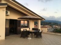ATTICO PANORAMICO A POCHI PASSI DAL MARE - B&B