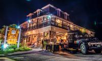 Main and Mountain - B&B
