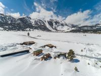 Chalet Lonsdale Sierra Meadows Ranch