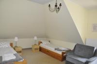 Dreibettzimmer mit eigenem Bad