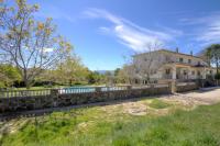 Villa-Piedralaves-aMatalasviñas-piscina-4 viviendas - Chambres d'hôtes Piedralaves