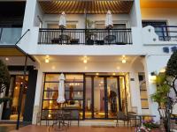 Golden Bay Holiday Inn - Ferienwohnung Kending