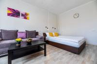 Compact apartment near Food Market in the Oldtown plus Free parking - Chambres d'hôtes Klaipėda