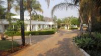 B&B Pretoria - Heatherdale Guesthouse & Shuttle Services - Bed and Breakfast Pretoria