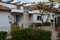 VILA SS KEKEZI - Chambres d’hôtes Gjirokastër