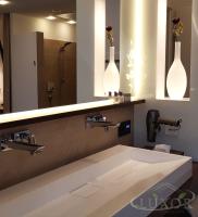 One-Bedroom Deluxe Apartment