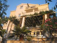 Villa Obad Guest House - Bed and Breakfast Neum