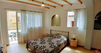 BEAUTIFUL HOUSE OF PSINTHOS - Chambres d’hôtes
